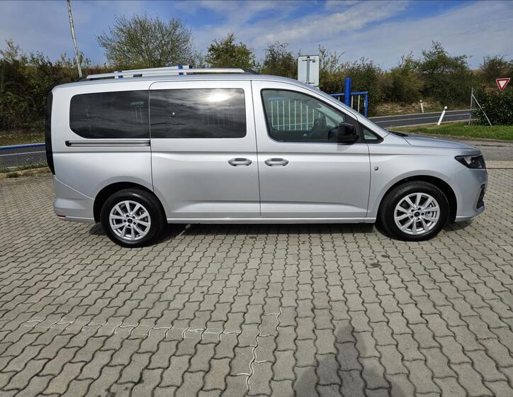 Ford Tourneo Connect 4