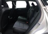Volvo XC60 8