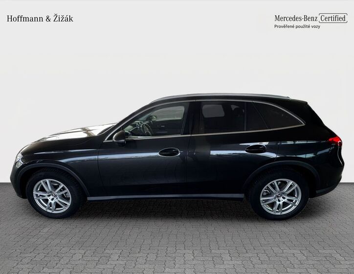 Mercedes-Benz GLC 8