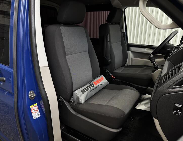 Volkswagen Transporter 33
