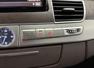Audi A8 27