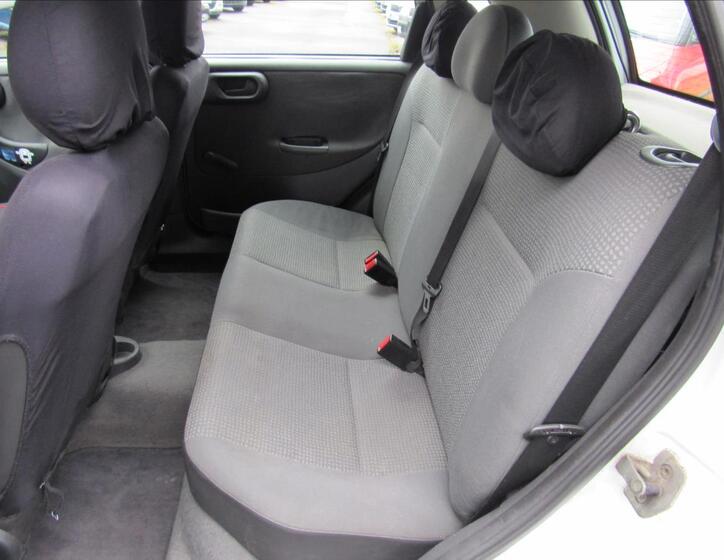 Opel Corsa 10