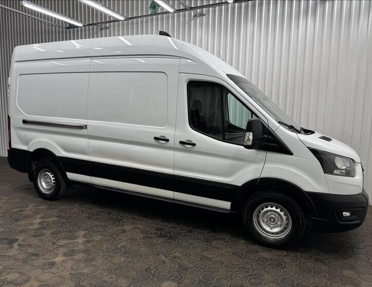 Ford Transit 11