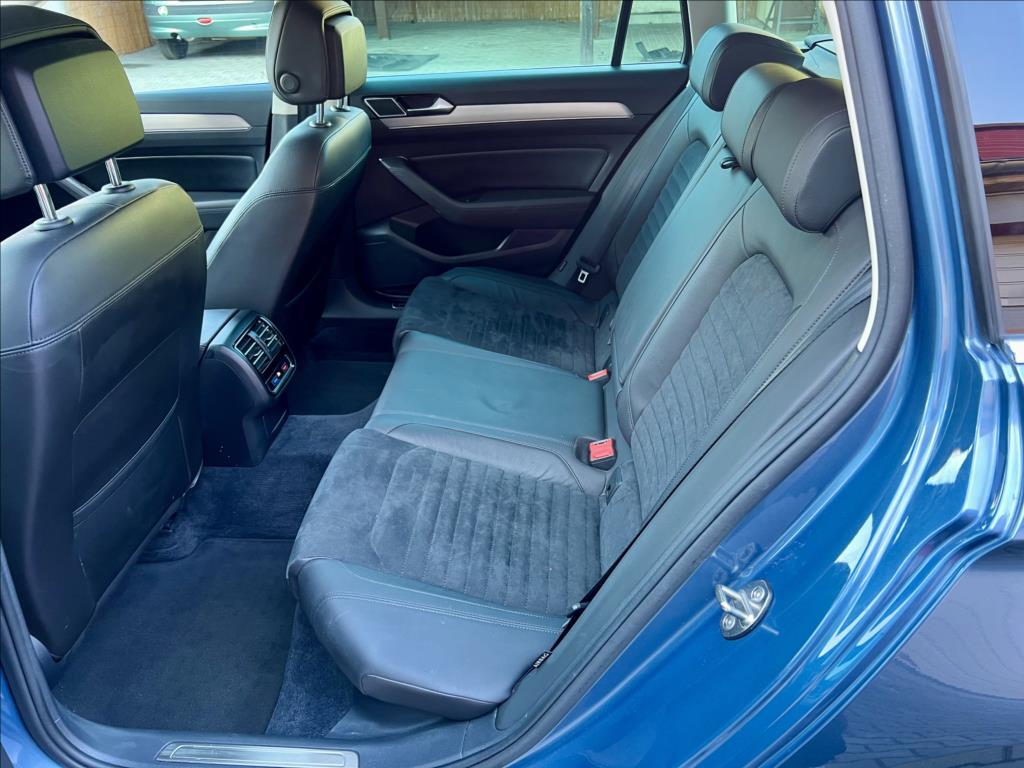 Volkswagen Passat 12
