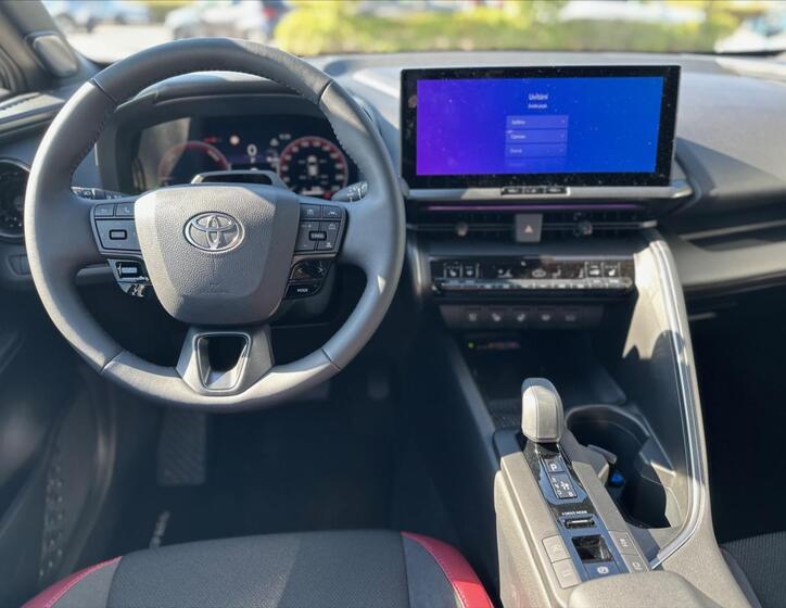 Toyota C-HR 8