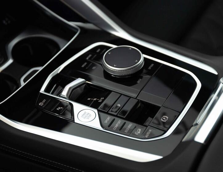 BMW X6 15