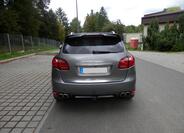 Porsche Cayenne 8