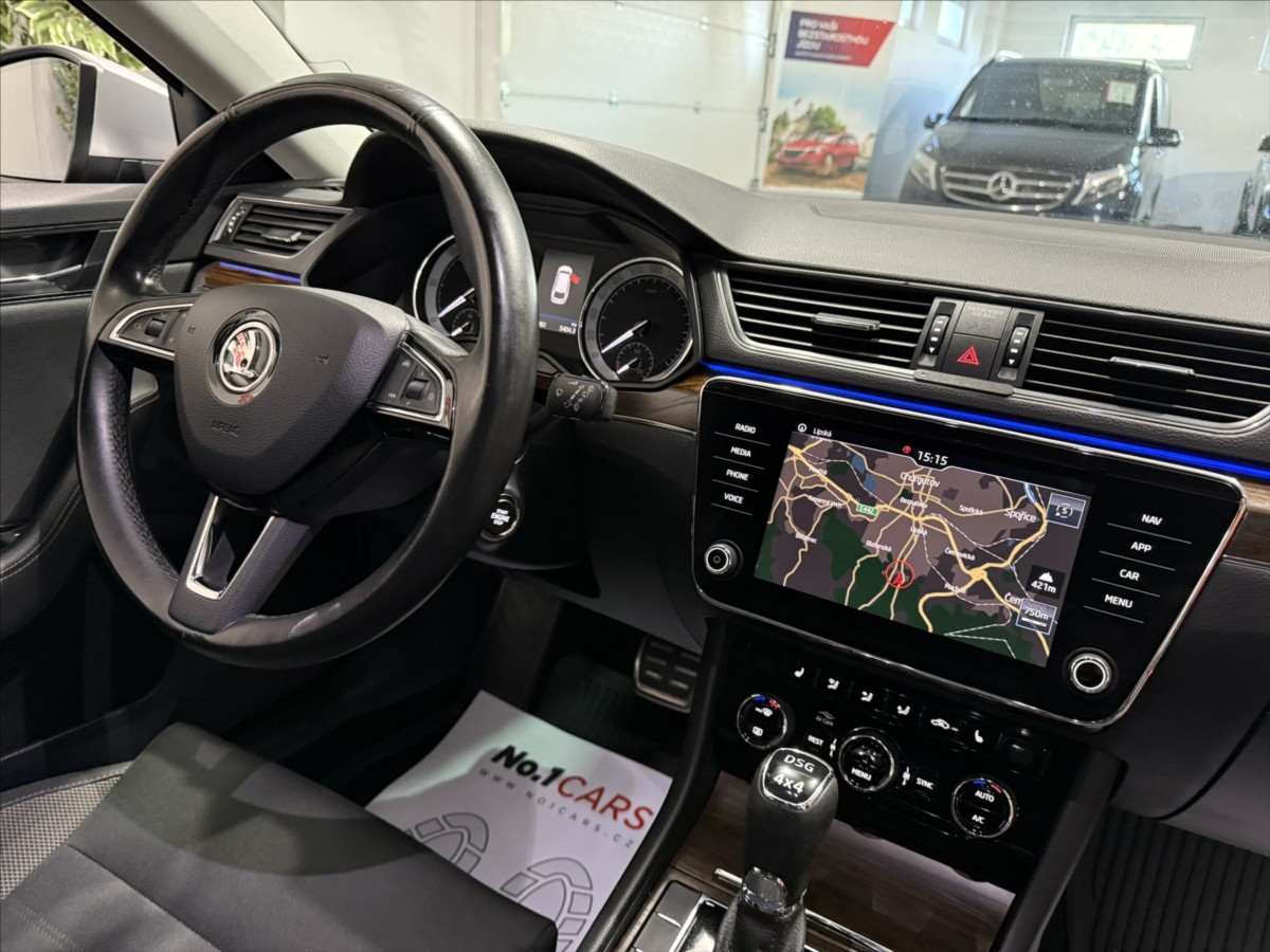 Škoda Superb