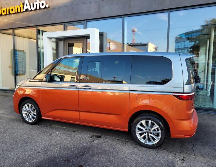 Volkswagen Multivan 2
