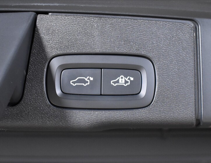 Volvo XC60 3