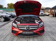 Mercedes-Benz Třídy E 9