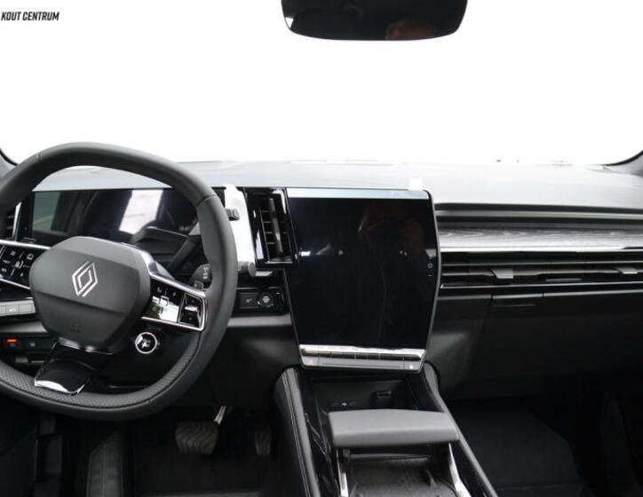 Renault Austral 16