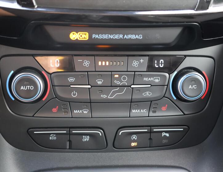 Ford Tourneo Connect 30