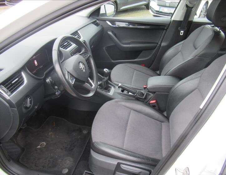 Škoda Octavia 18