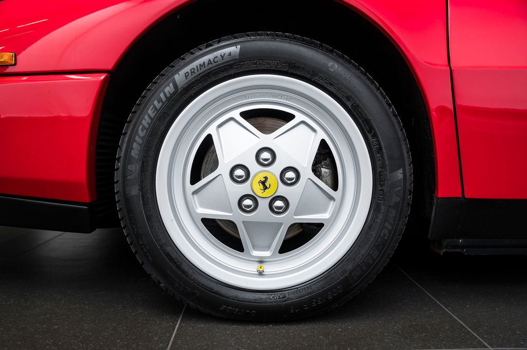 Ferrari Mondial