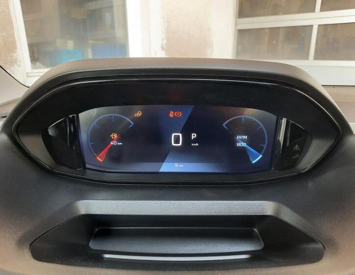 Peugeot Rifter 17