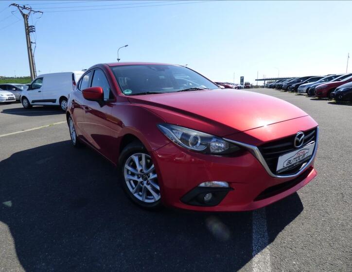 Mazda 3 1