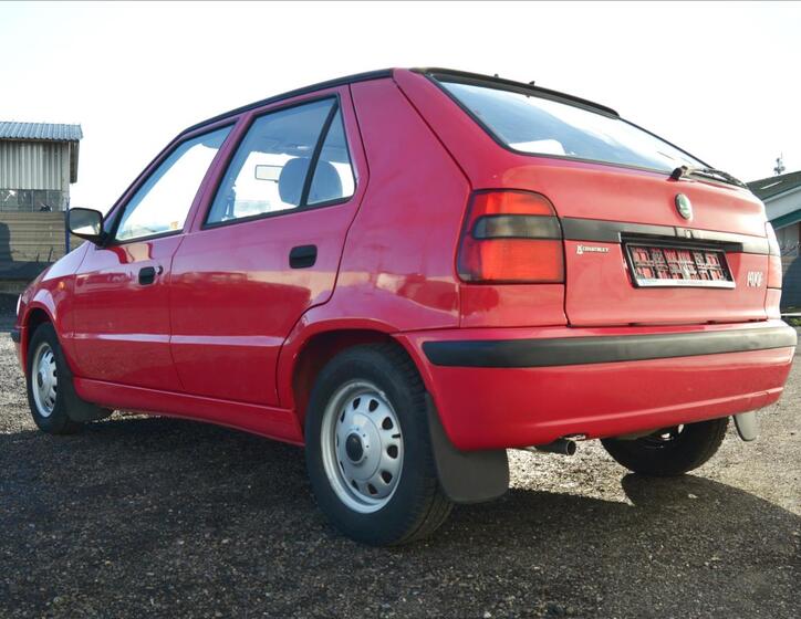 Škoda Felicia 12