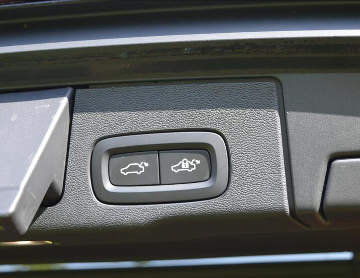 Volvo XC60 13