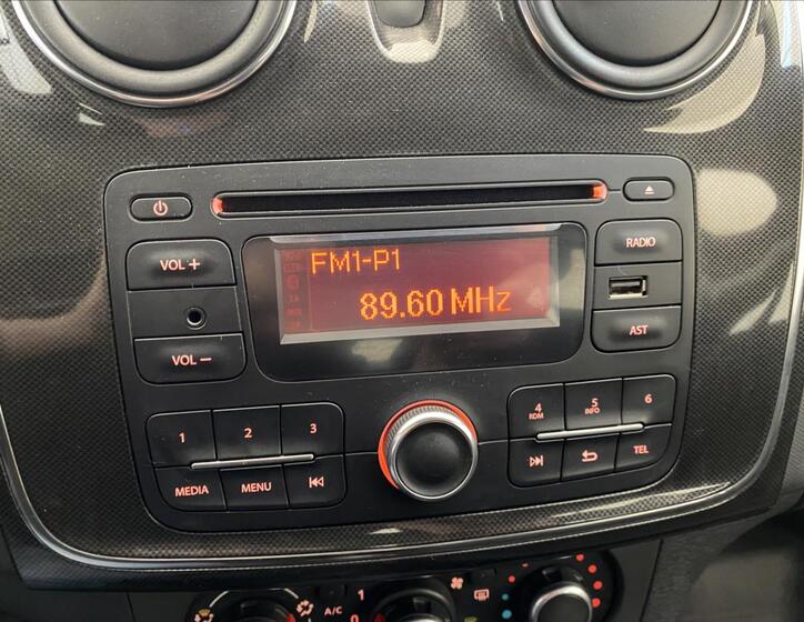 Dacia Logan 15