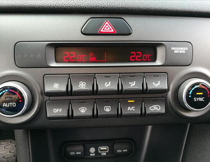 KIA Sportage 8
