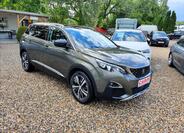 Peugeot 5008 2