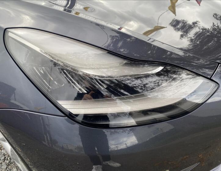 Tesla Model 3 45