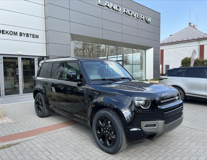 Land Rover Defender 2