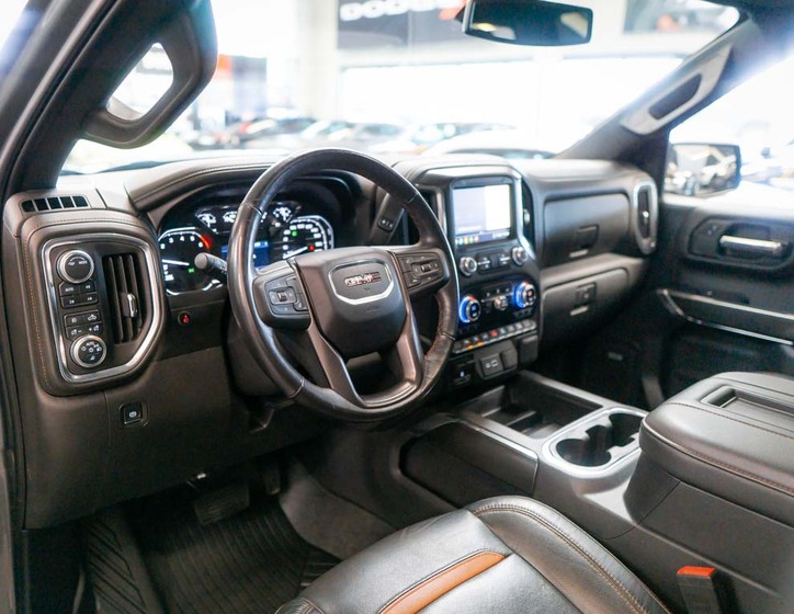 GMC Sierra 12