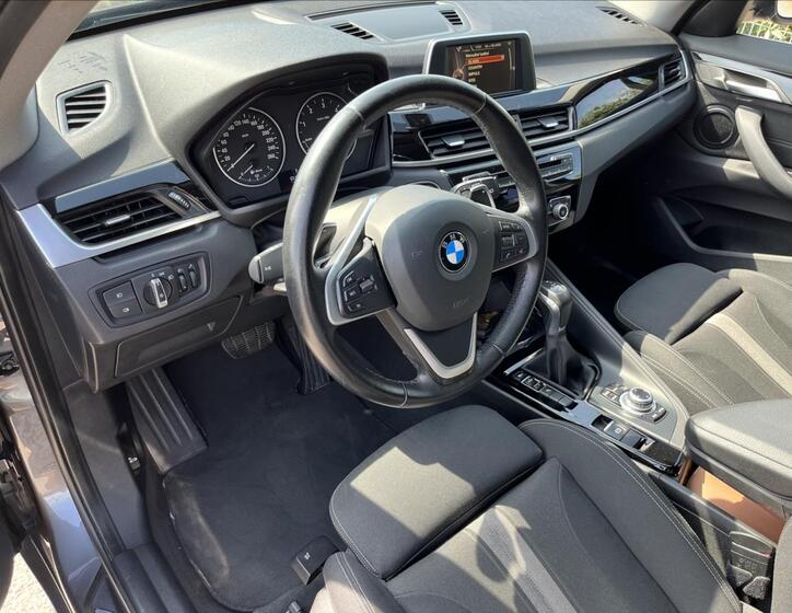 BMW X1 9