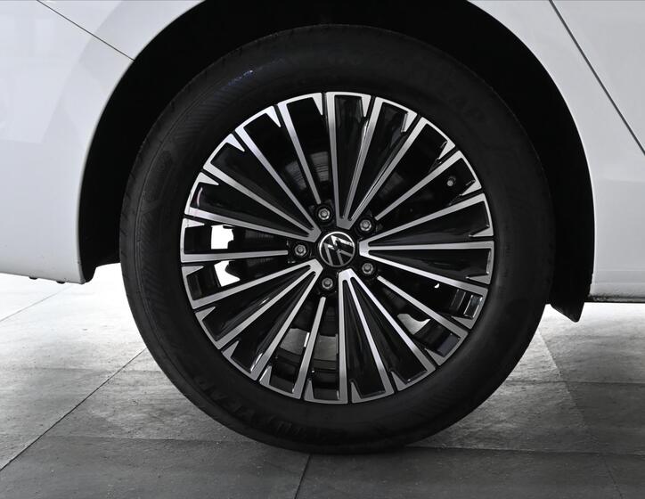 Volkswagen Passat 38