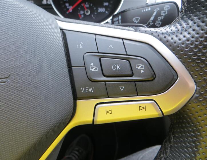 Volkswagen Passat 21