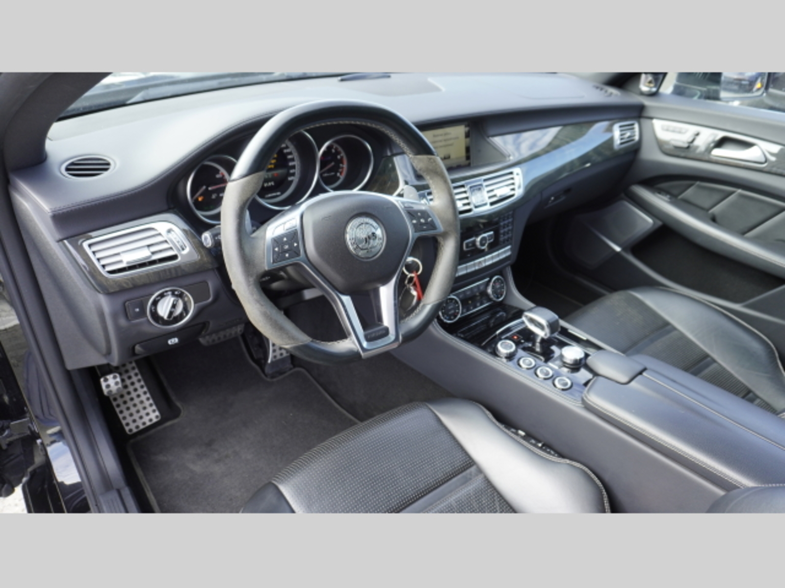 Mercedes-Benz CLS 29