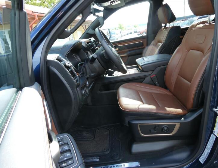 Dodge RAM 27