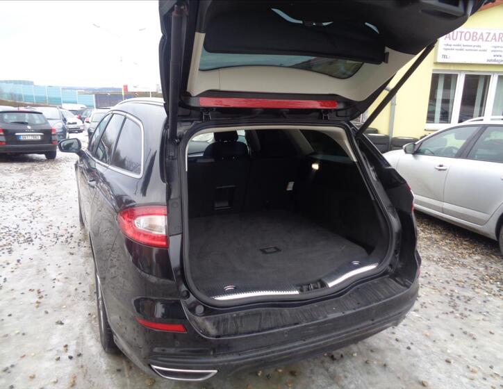 Ford Mondeo 8