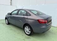 Lada Vesta 4