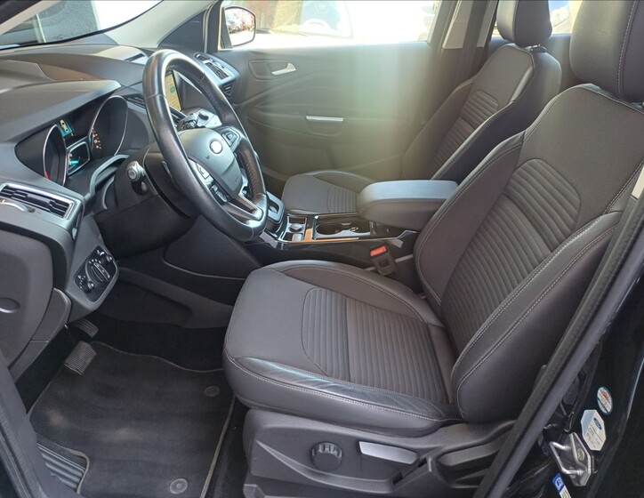 Ford Kuga 11