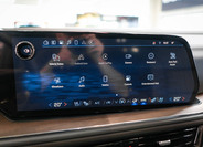 Chevrolet Suburban 32