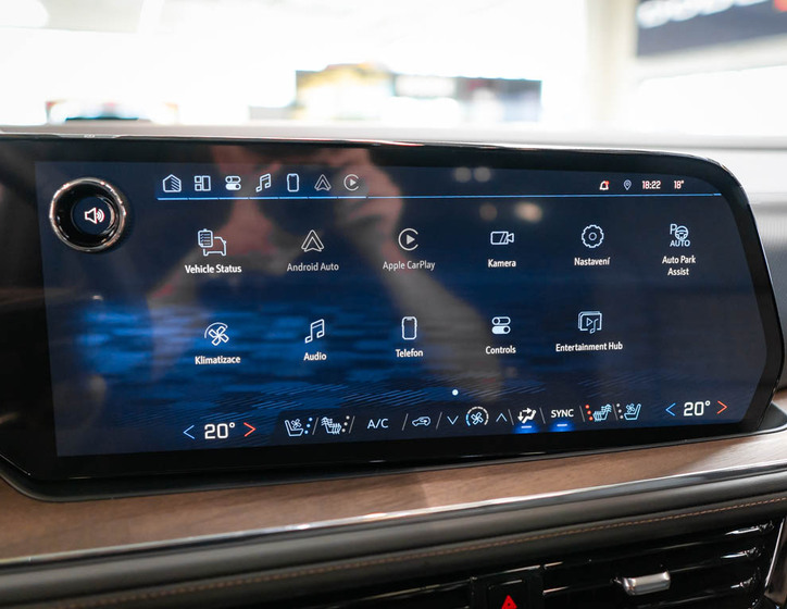 Chevrolet Suburban 32