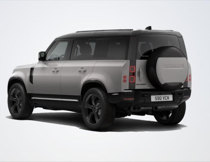 Land Rover Defender 3