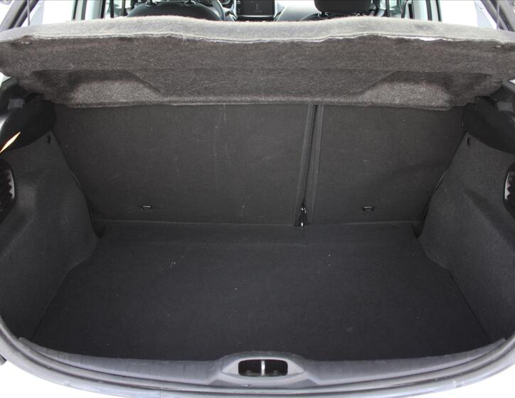 Peugeot 208 11