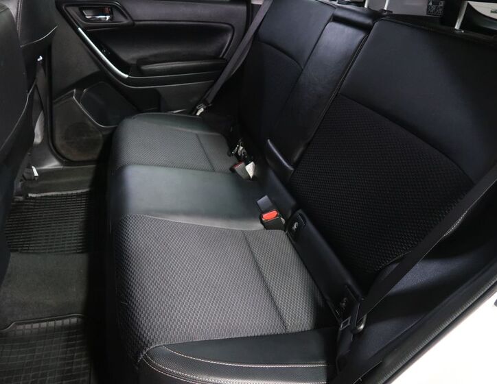 Subaru Forester 10