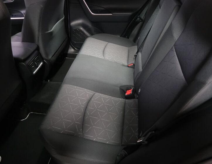 Toyota RAV4 10