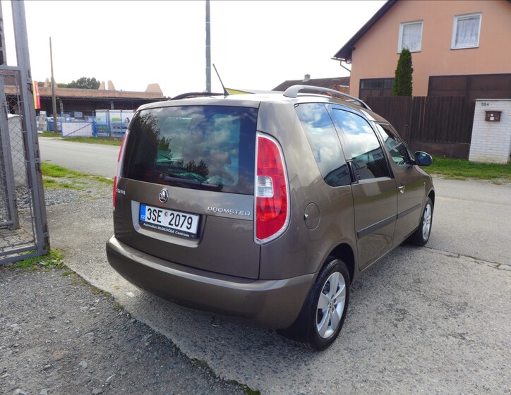 Škoda Roomster 6