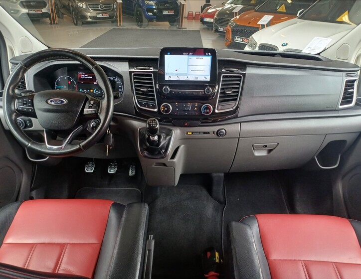 Ford Transit Custom 14
