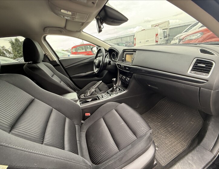 Mazda 6 26