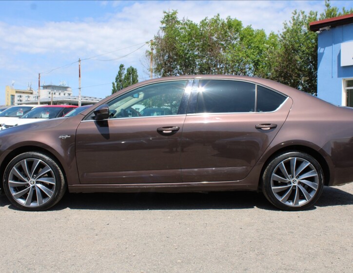 Škoda Octavia 8