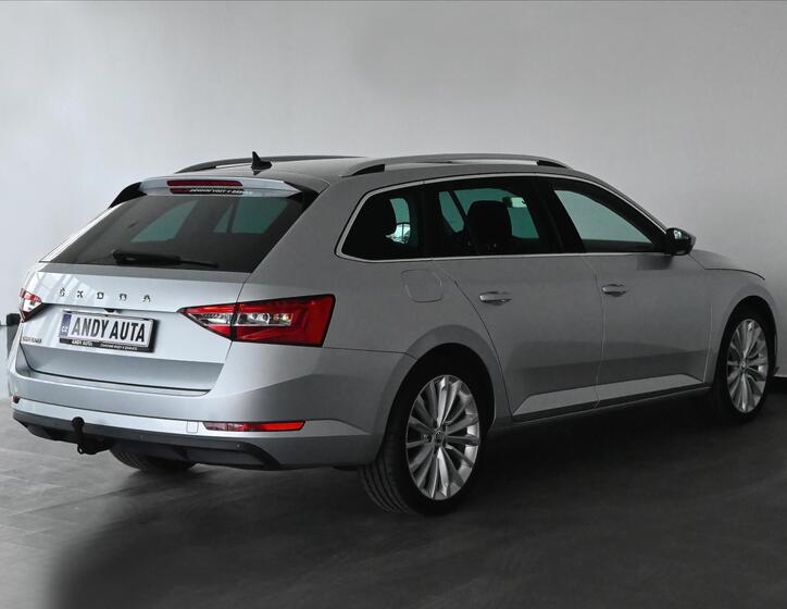 Škoda Superb 3