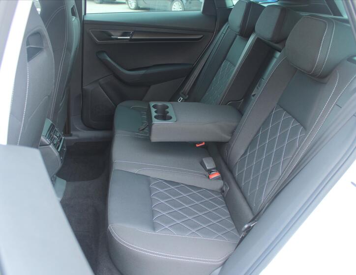 Škoda Karoq 9