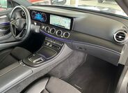 Mercedes-Benz Třídy E 21